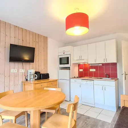 Apartment Lumineux A Foret, Proche Pistes Avec Balcon Et Parking Couvert - Fr-1-425-177 Flaine